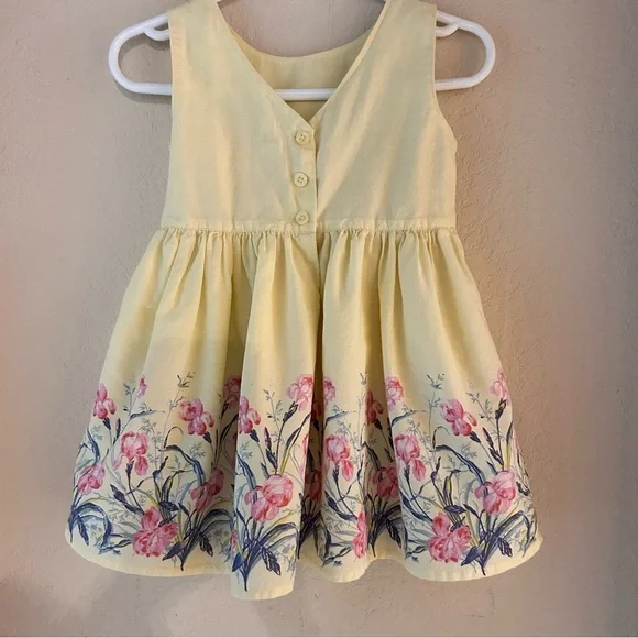 Baby Gap Sleeveless Summer Dress - Picture 2 of 5